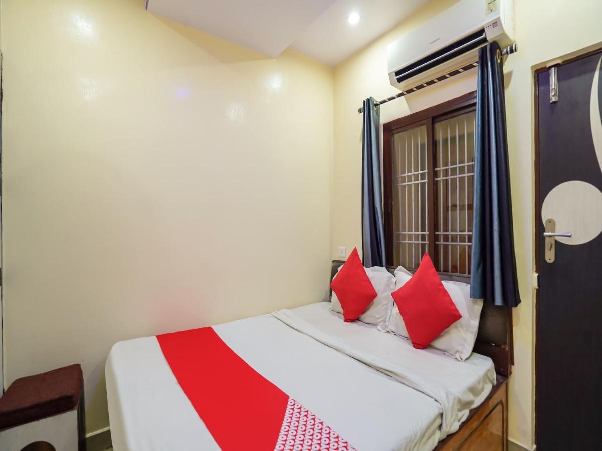 Oyo 75627 New Ankit Guest House Varanasi Esterno foto