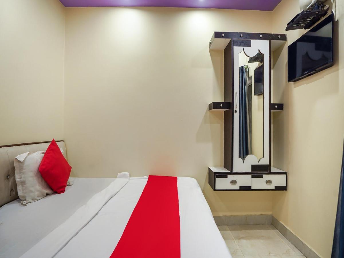 Oyo 75627 New Ankit Guest House Varanasi Esterno foto