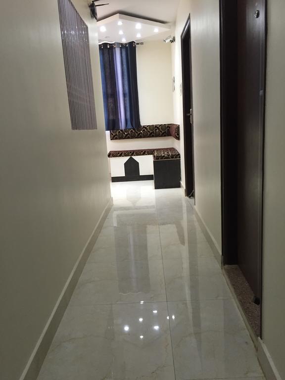 Oyo 75627 New Ankit Guest House Varanasi Esterno foto