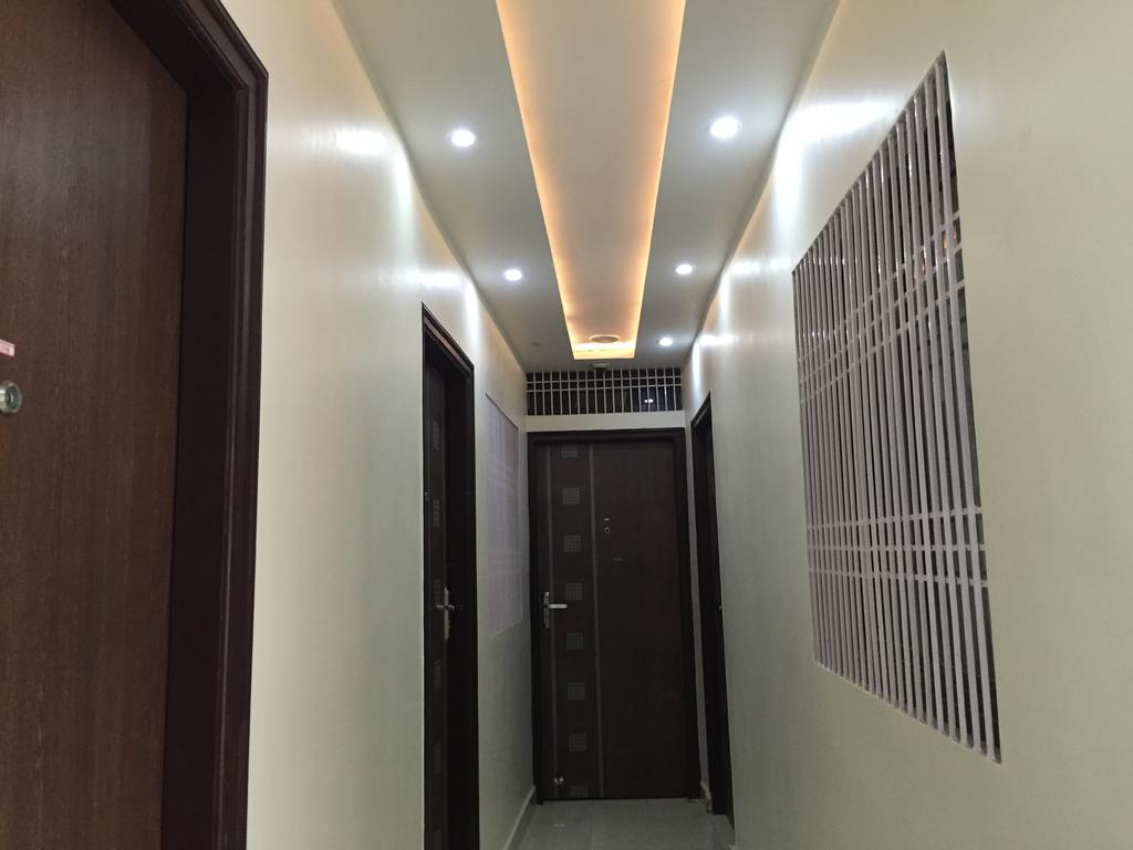 Oyo 75627 New Ankit Guest House Varanasi Esterno foto